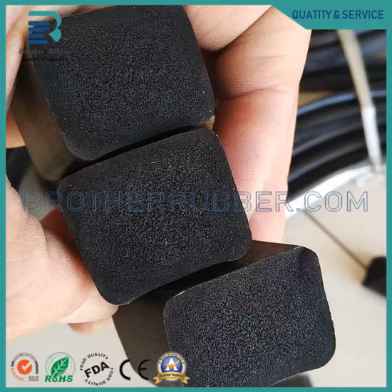 Striscia di tenuta in gomma per estrusioni di spugna di schiuma di silicone EPDM a forma di T