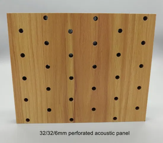 Pannello acustico perforato dritto da 32/32/6 mm per soluzioni di assorbimento acustico a parete e soffitto